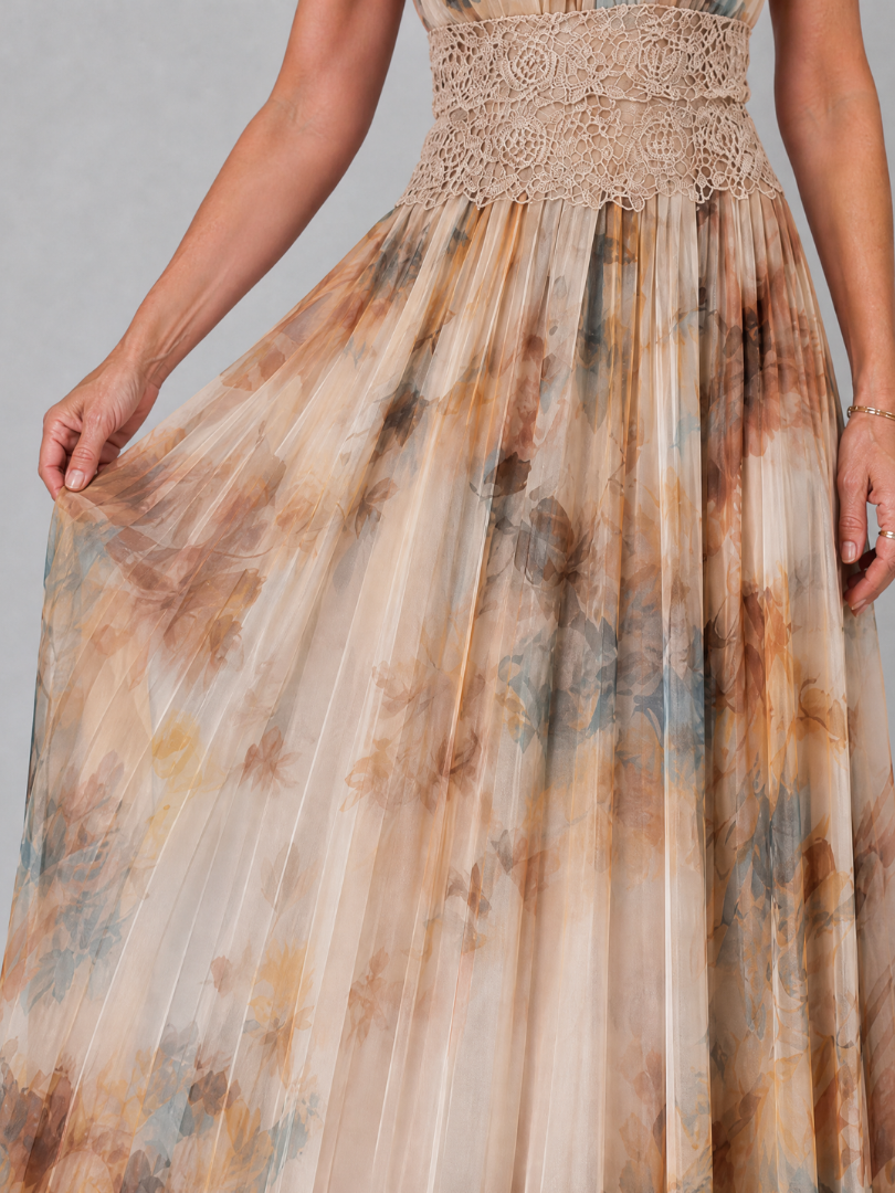 Elavenue | Halter Neck Maxi Dress with Lace Waist Detail
