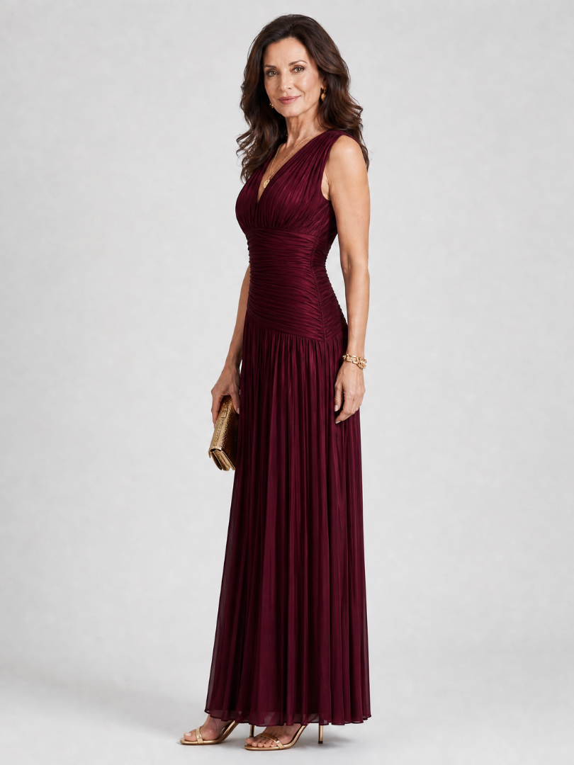 Lemar | V-Pleated Sleeveless Midi Dress