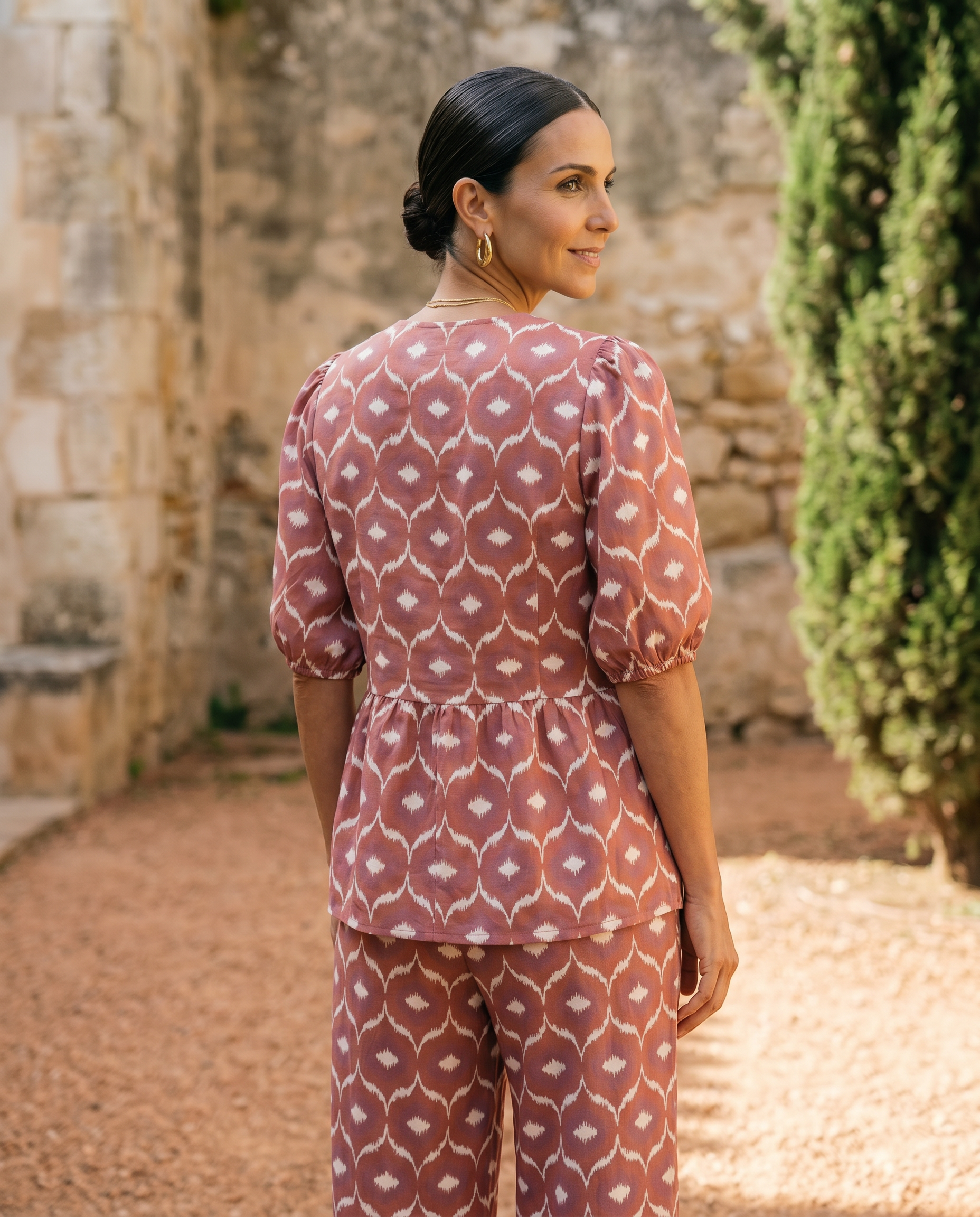 Leonor | Effortlessly Stylish Two-Piece Ensemble