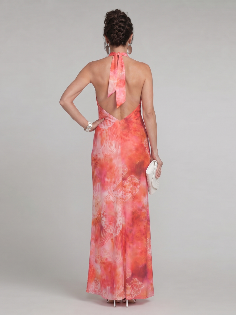 Coraline | Maxi Dress Featuring American Neckline and Vibrant Print