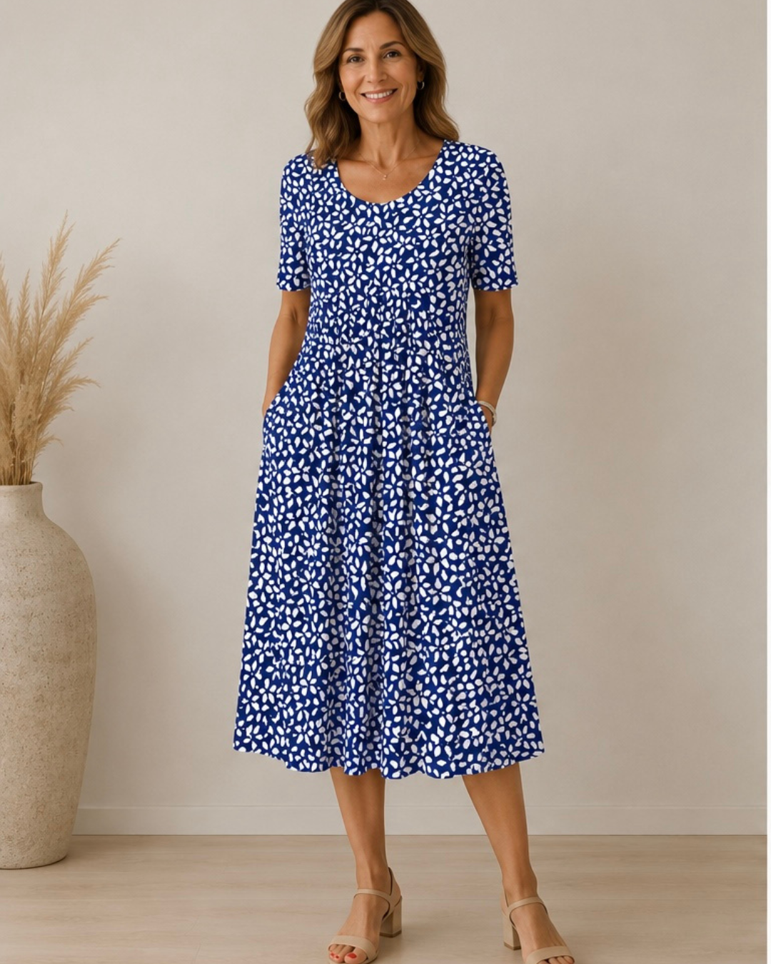 Gigi | The Dress That Hides the Abdomen