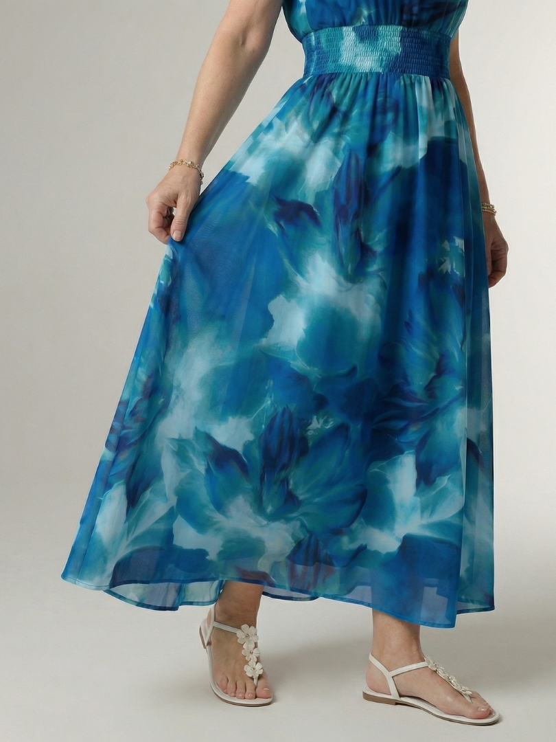 Sylin | Midi Dress Featuring an American Neckline