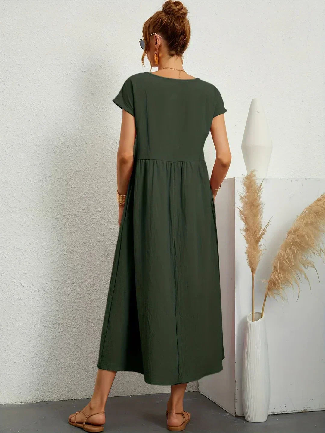ISABEL | Elegant Midi Dress