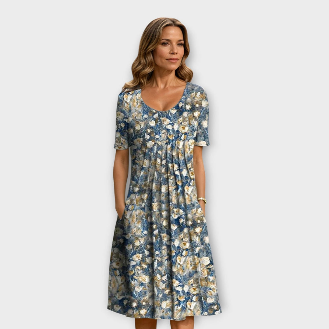 Gigi | The Dress That Hides the Abdomen