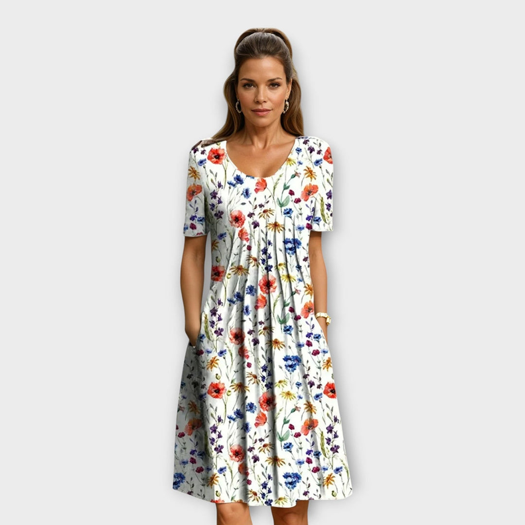 Gigi | The Dress That Hides the Abdomen