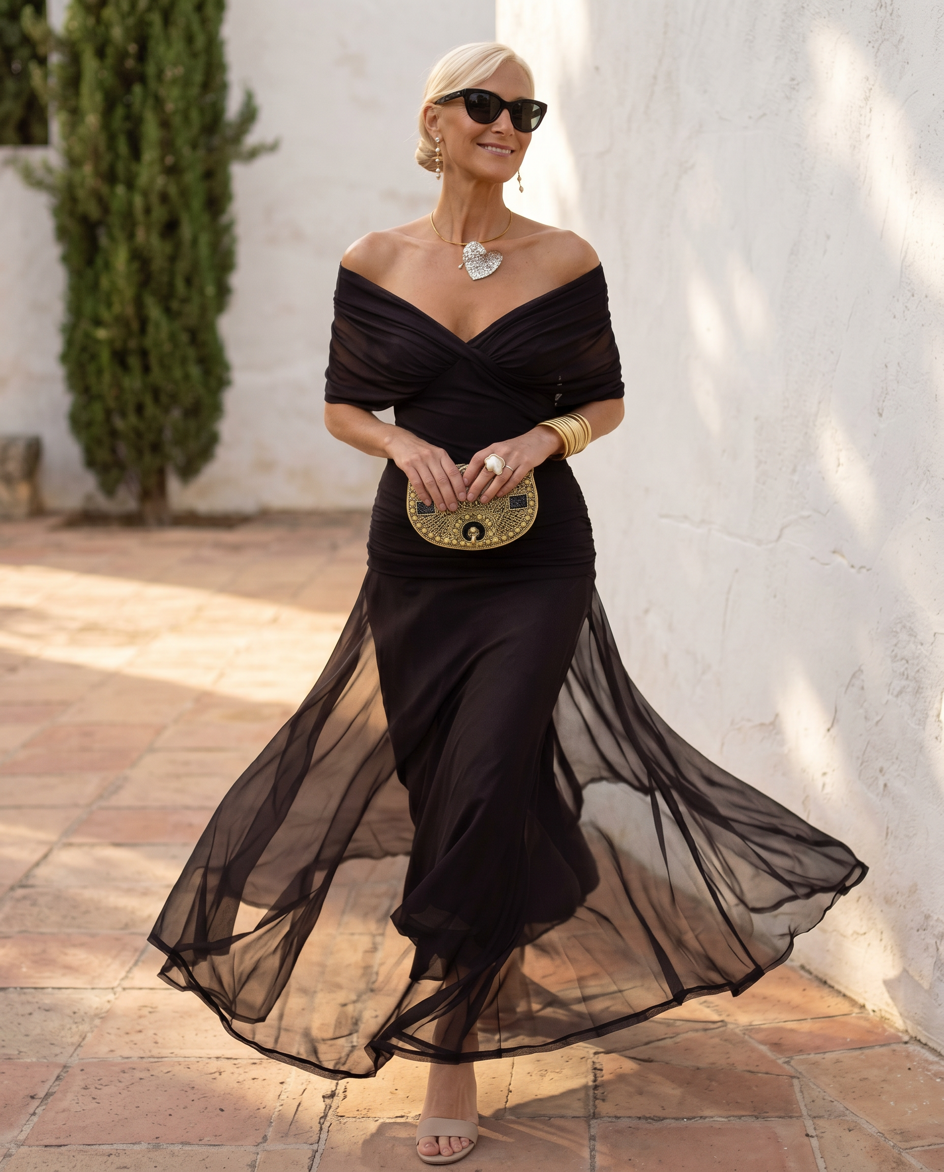 Chic Sweetheart Maxi Dress