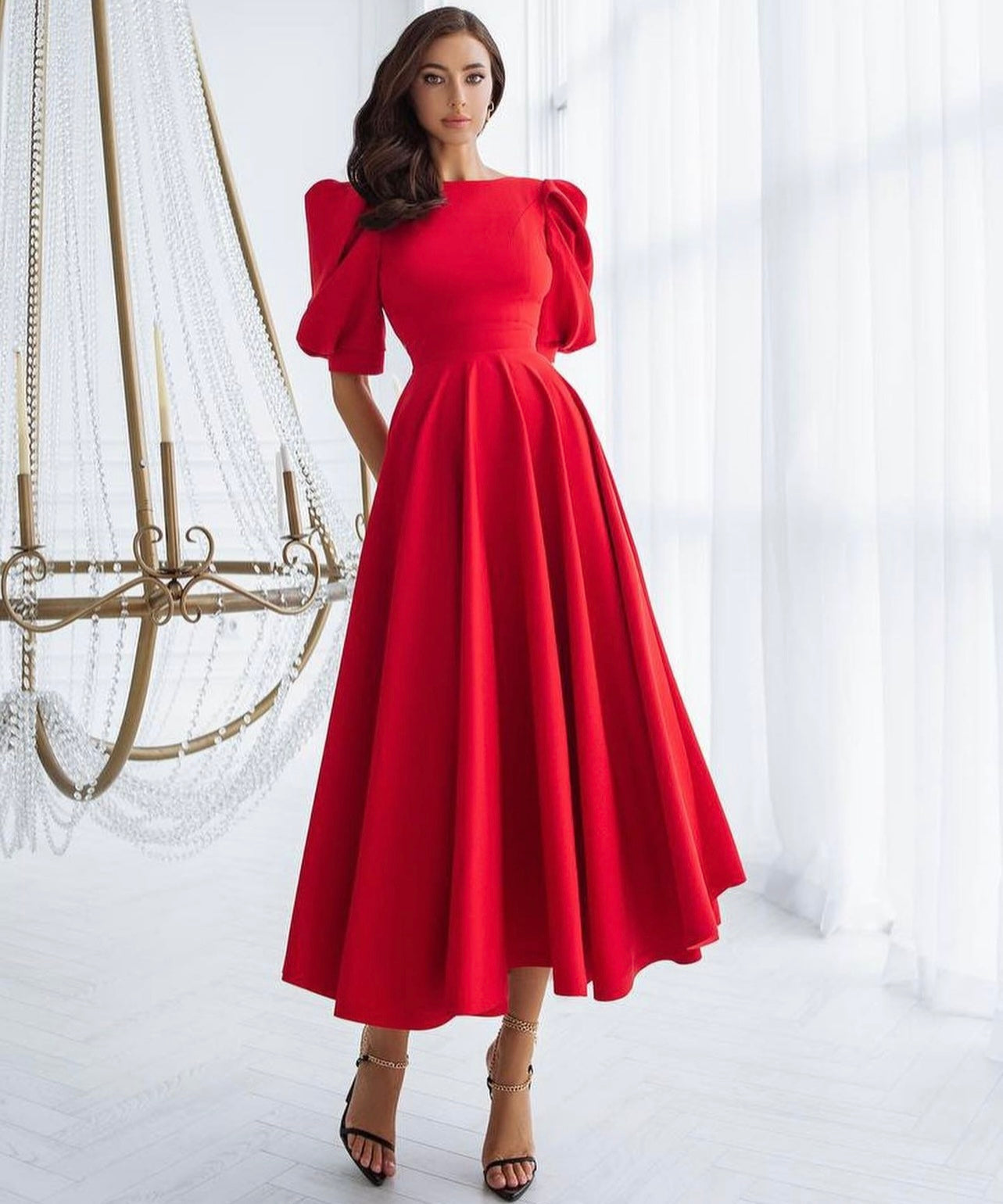 LESA | Elegant Midi Dress
